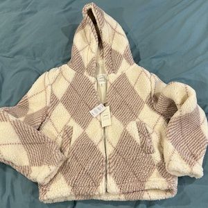 New w tags soft Sherpa jacket warm short length style mauve/cream plaid lined